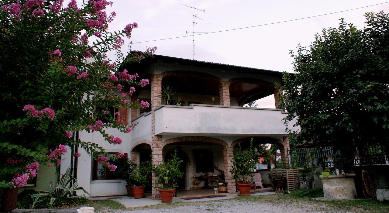 B&B Nella Terra Di Mezzo Caporiacco Екстериор снимка